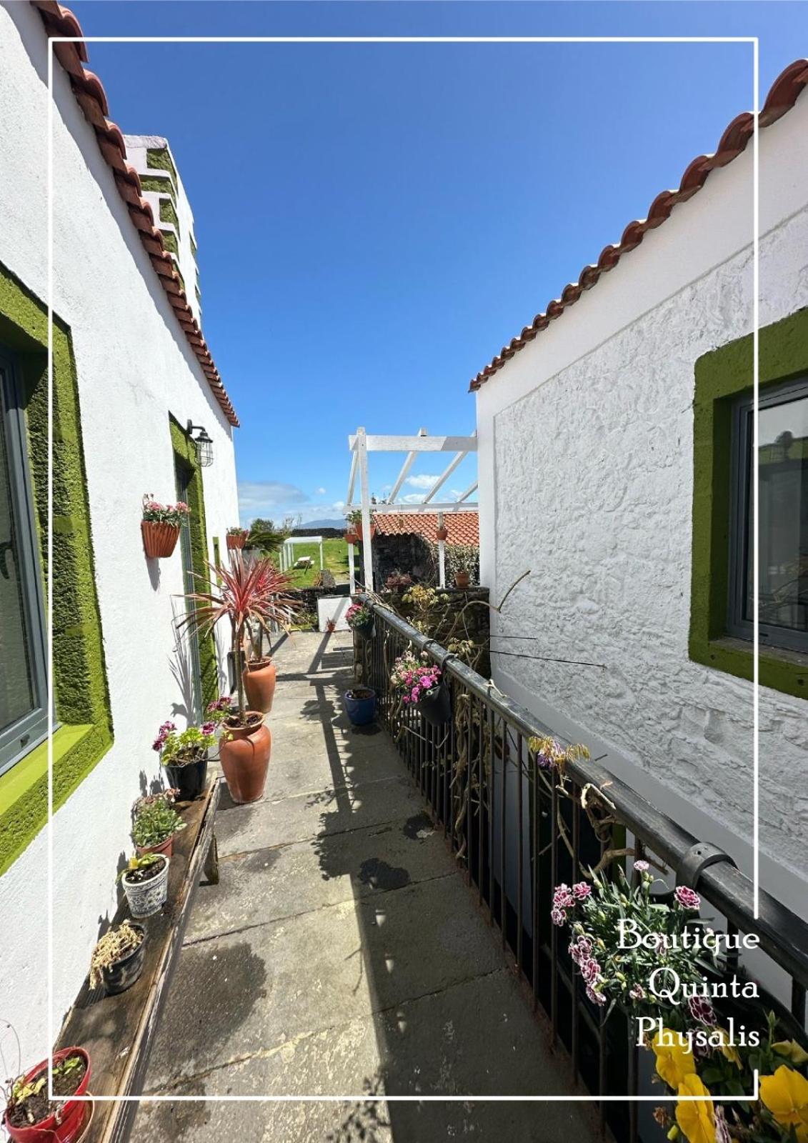 Boutique Quinta Physalis Apartment Fenais da Luz Exterior photo